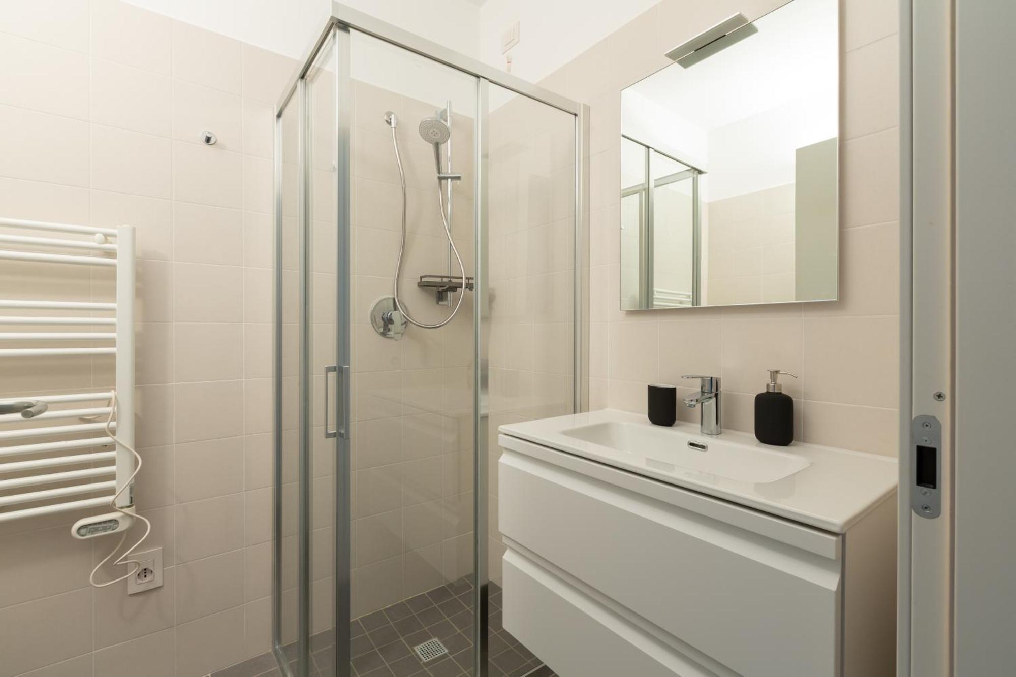Porta Nuova Bright And Roomy Flat Mailand